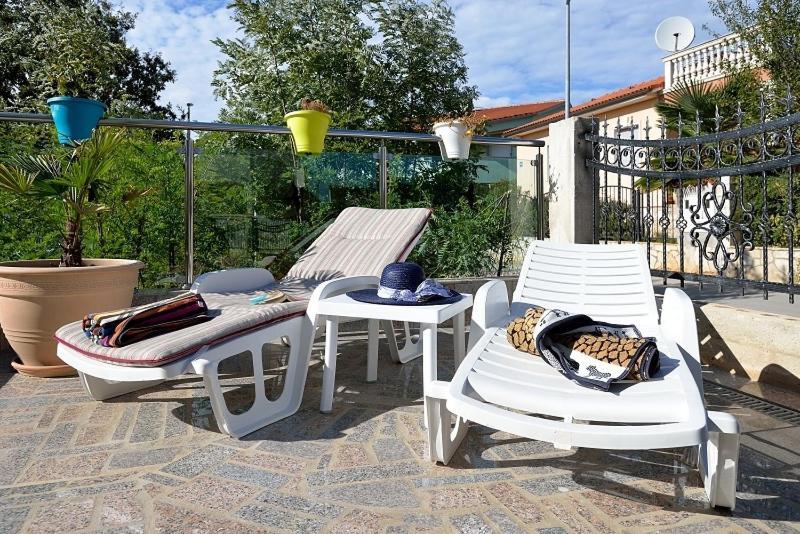 Holiday House For 11 Persons In Medulin With Sea View, Terrace, Air Conditioning, Wifi 3486-4 Villa Exteriör bild